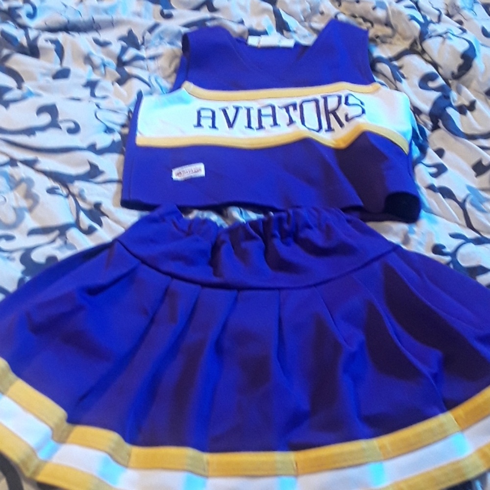 Youth xs cheerleader outfit  Halloween!
